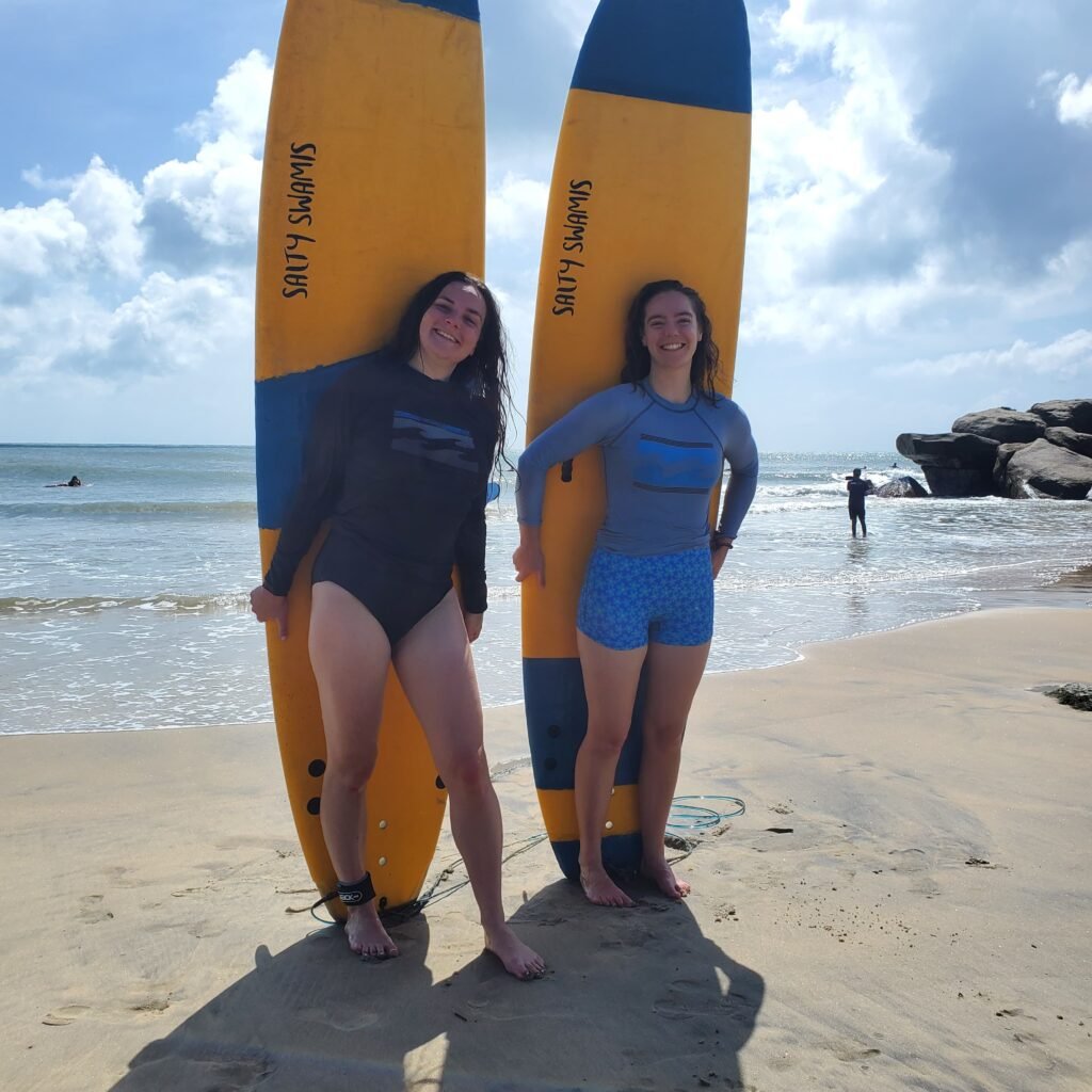 “Beginner surf lesson in Arugam Bay Sri Lanka”